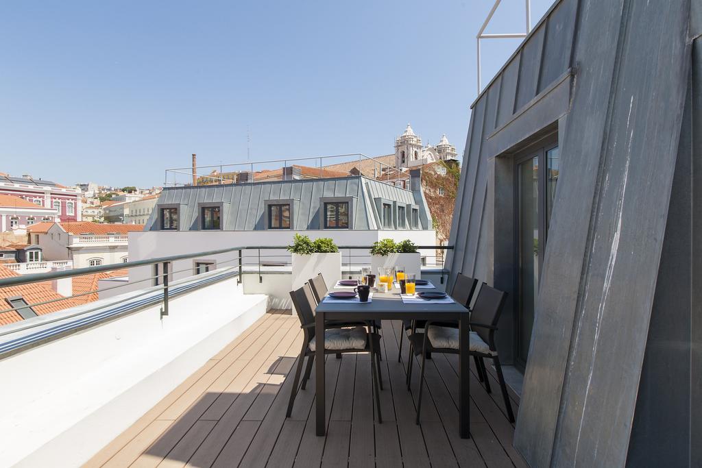 Joivy Lux And Spacious 1Br Home With Huge Terrace, 5Mins To Academy Of Sciences Lisboa Szoba fotó
